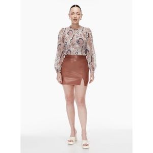 Aritzia Wilfred Patio Mini Skirt